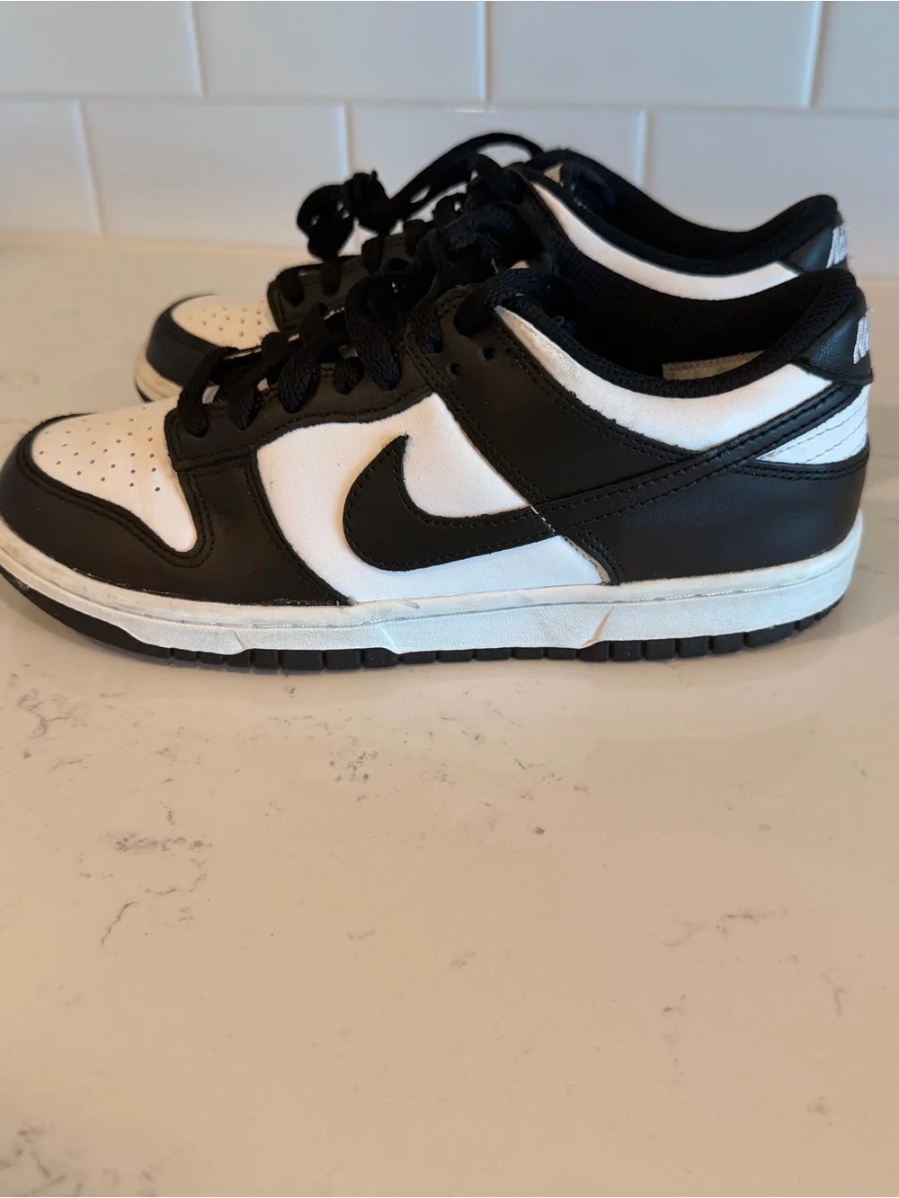Nike Black and White Kids Low-Top Sneakers